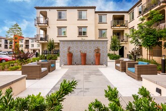 Los Alamitos Luxury Apartments in Los Alamitos, CA - Building Photo - Building Photo