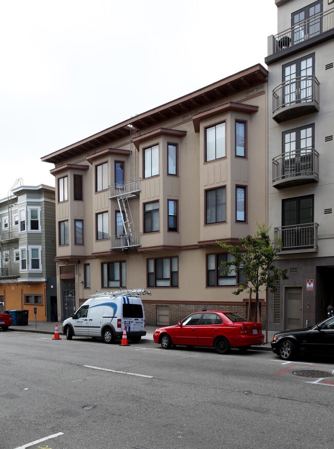 1711 Washington St in San Francisco, CA - Building Photo - Building Photo