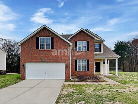 8411 Laurel Run Dr in Charlotte, NC - Building Photo