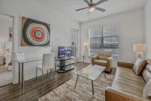 5080 Camino Del Arroyo in San Diego, CA - Building Photo