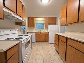 2015 Pine Grove Ave in Colorado Springs, CO - Building Photo - Building Photo