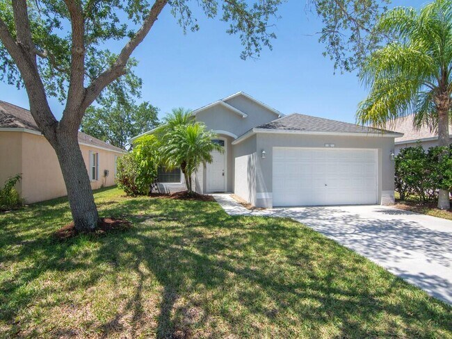 property at 962 E 13th Square