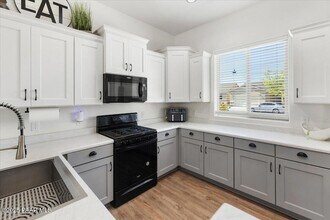 6149 Laguna Ln in Prescott Valley, AZ - Building Photo - Building Photo