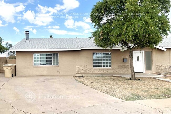 property at 5410 N 64th Dr