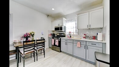 1215 80th St in North Bergen, NJ - Building Photo - Building Photo