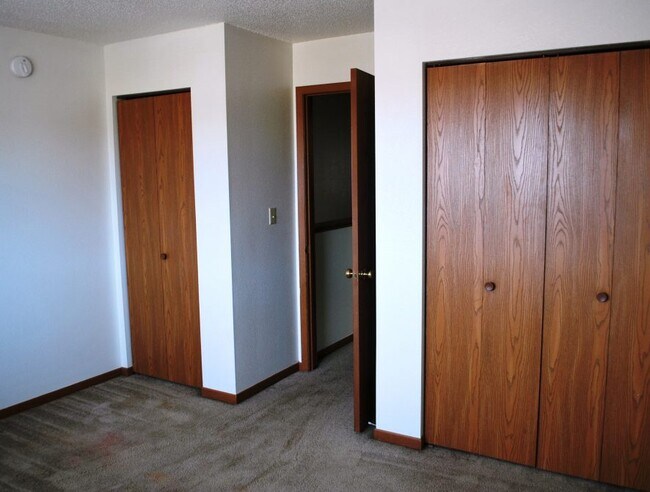 Majestic View Townhomes in Sioux Falls, SD - Building Photo - Building Photo