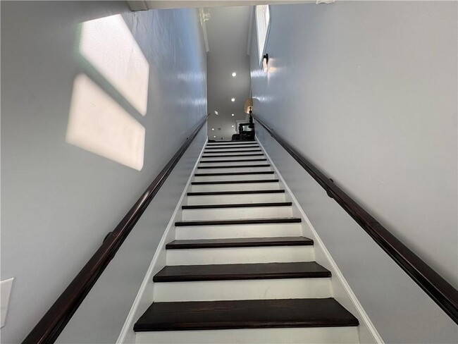 3103 Cherry St, Unit B in New Orleans, LA - Foto de edificio - Building Photo