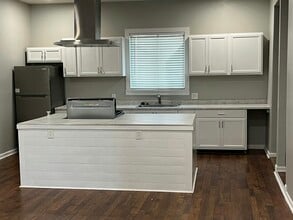 1518 Howard St in Indianapolis, IN - Building Photo - Building Photo