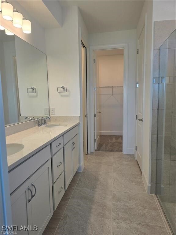 3700 Passion Vine Dr in Alva, FL - Building Photo - Building Photo