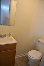 154 Valencia Dr in Fort Walton Beach, FL - Building Photo - Building Photo