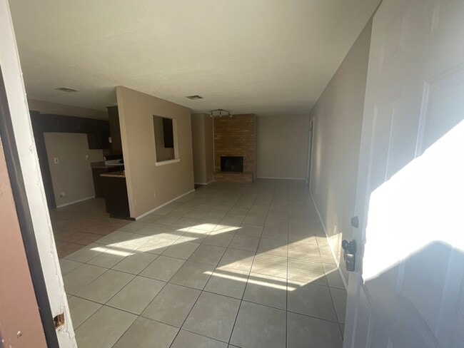 508 Peppertree Ln in Midwest City, OK - Building Photo - Building Photo