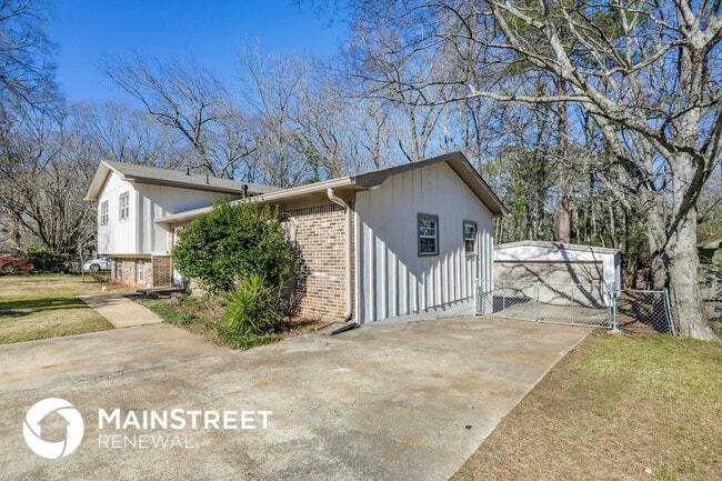509 Argonne Dr NE in Center Point, AL - Building Photo - Building Photo