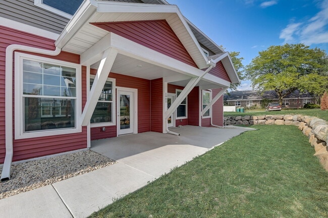 1931 Eastwood Way in Mount Horeb, WI - Building Photo - Building Photo