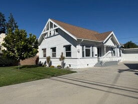 8337 Alameda St in Downey, CA - Building Photo