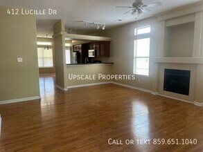 412 Lucille Dr in Lexington, KY - Building Photo - Building Photo