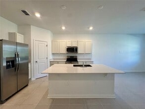 2819 Maloof Dr in Davenport, FL - Building Photo - Building Photo