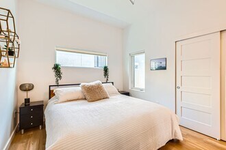 3880 W 13th Ave in Denver, CO - Building Photo - Building Photo