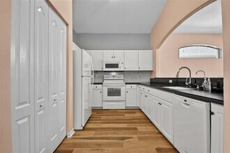 33 Summerwind Cir in Palm Coast, FL - Building Photo - Building Photo
