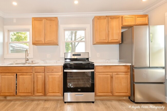 1501 Round Lake Dr in Round Lake Beach, IL - Building Photo - Building Photo