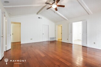 2211 Benbrook Dr in Carrollton, TX - Building Photo - Building Photo