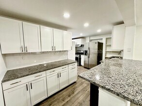 814 Greensburg Pike in East Pittsburgh, PA - Building Photo - Building Photo