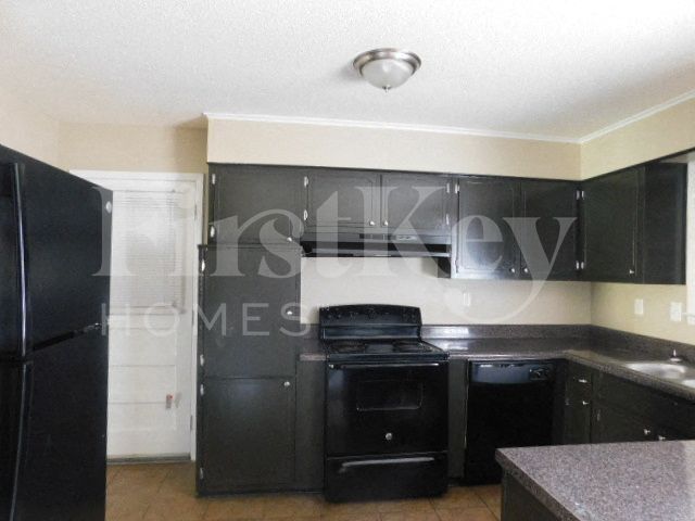 4523 Parkwood Rd in Memphis, TN - Building Photo - Building Photo