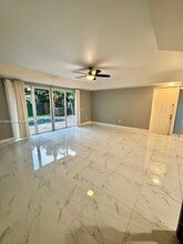 2706 NE 30th Pl in Fort Lauderdale, FL - Building Photo - Building Photo