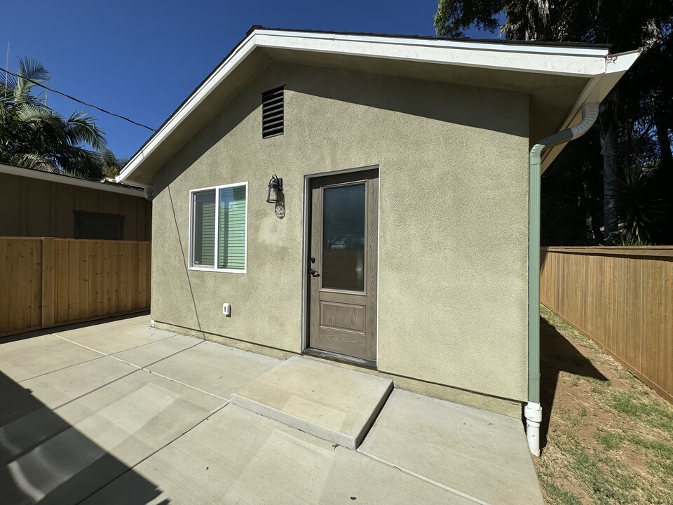 912 Vanita St in Fallbrook, CA - Building Photo