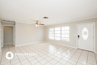 3111 Mercer Rd in Bradenton, FL - Foto de edificio - Building Photo