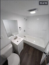 4015 Hartel St in Beaumont, TX - Building Photo - Building Photo