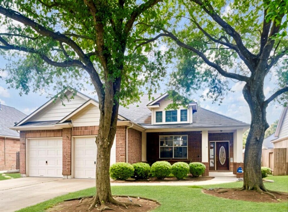8726 Preston Field Ln in Houston, TX - Building Photo