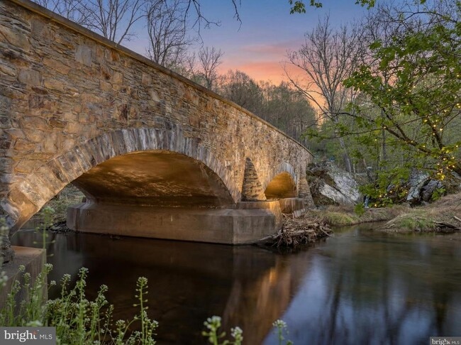 37899 Snickersville Turnpike in Purcellville, VA - Building Photo - Building Photo