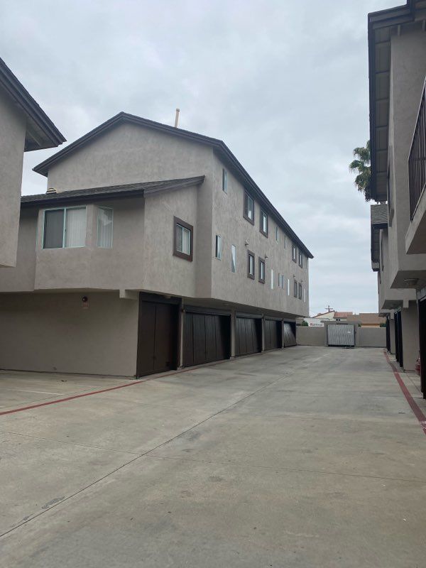 property at 6431 Los Robles Ave