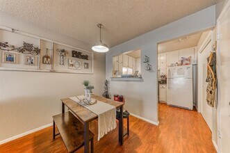 1108 Lynn St in Weatherford, TX - Building Photo - Building Photo