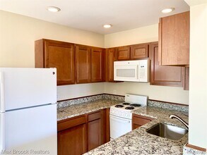 156 N Worth St in Birmingham, MI - Building Photo - Building Photo