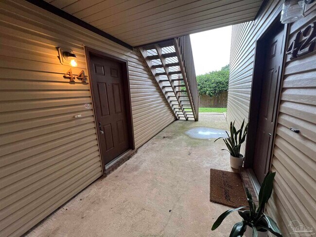 2300 W Michigan Ave in Pensacola, FL - Building Photo - Building Photo