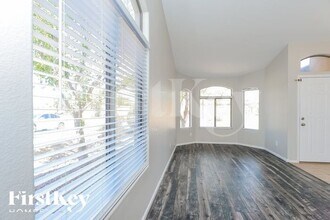 195 W Dexter Way in San Tan Valley, AZ - Building Photo - Building Photo