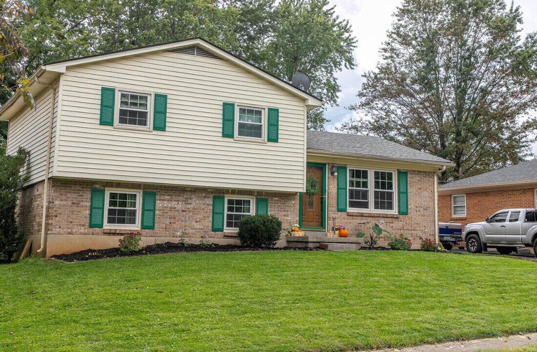 4067 Winnepeg Way in Lexington, KY - Building Photo