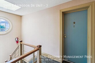1409 E Abingdon Dr in Alexandria, VA - Foto de edificio - Building Photo