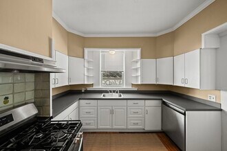 99 Montvale Ave in Woburn, MA - Building Photo - Building Photo