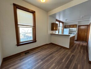 3464 N Clark St in Chicago, IL - Building Photo - Building Photo