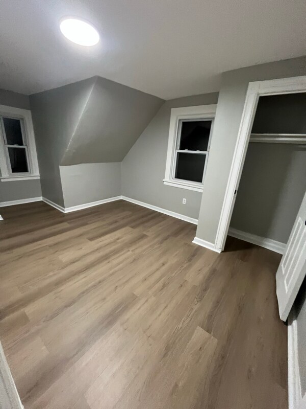 19 N 18th St in East Orange, NJ - Foto de edificio - Building Photo