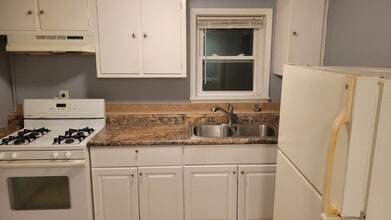 803 N Prospect Ave in Champaign, IL - Building Photo - Building Photo