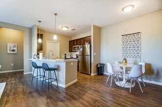 4788 Holmes St in Dublin, OH - Building Photo - Building Photo