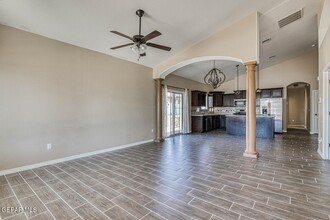 14203 Charles Pollock Ave in El Paso, TX - Building Photo - Building Photo