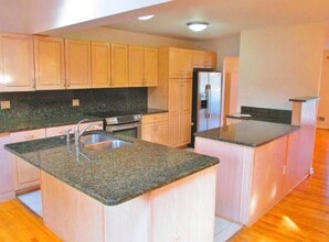 8712 Hartsdale Ave in Bethesda, MD - Building Photo - Building Photo