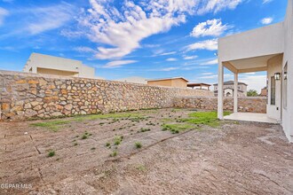 13808 Paseo Sereno Dr in El Paso, TX - Building Photo - Building Photo