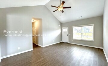 1035 Echo Rdg Rd in Columbia, TN - Building Photo - Building Photo