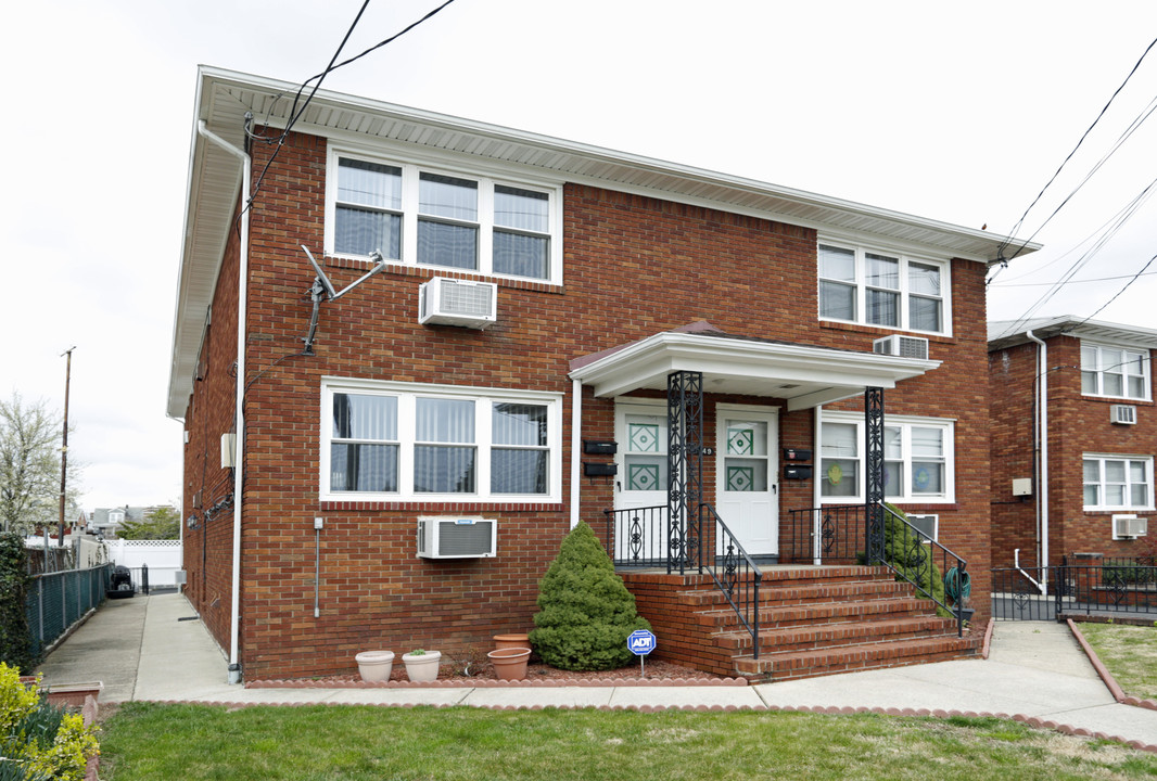 449 4th Ave in Elizabeth, NJ - Building Photo