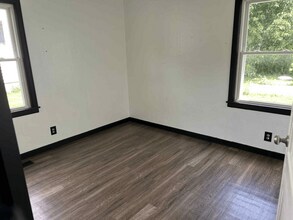 128 Elm St in Maroa, IL - Building Photo - Building Photo